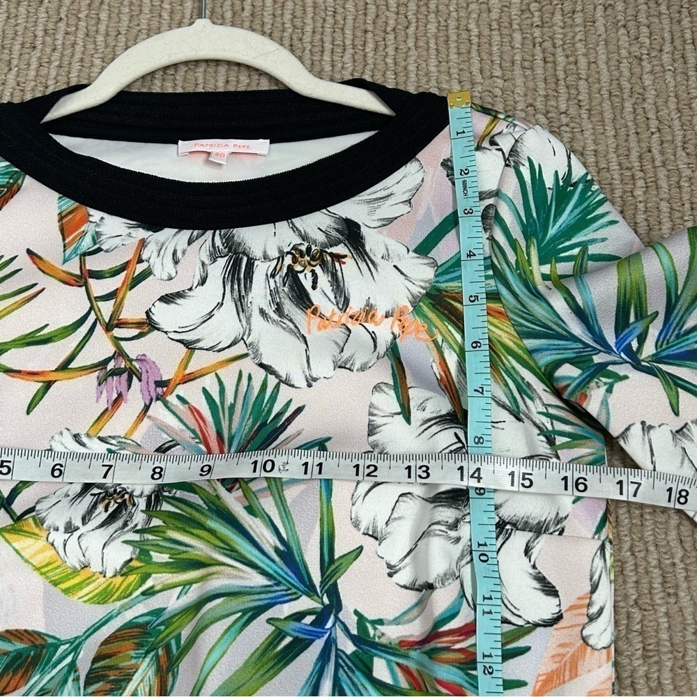 Patrizia Pepe Tropical Floral Print 3/4 Sleeve Boatneck Top - Picture 12 of 15